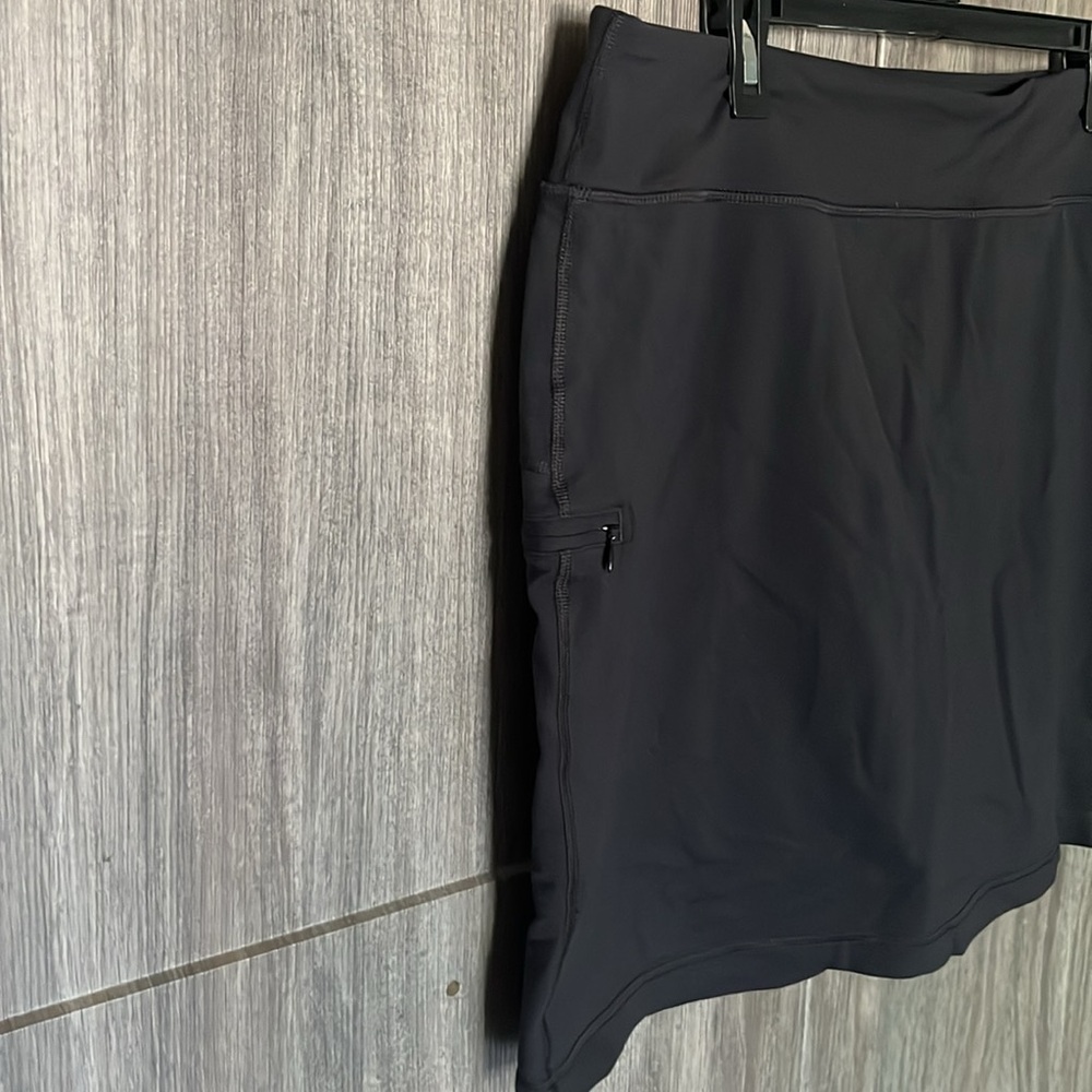 Duluth Trading Co Skirt Skort - Picture 3 of 14